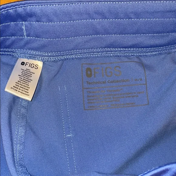 Figs Scrubs Technical Collection Zamora Jogger size medium petite - Picture 9 of 14